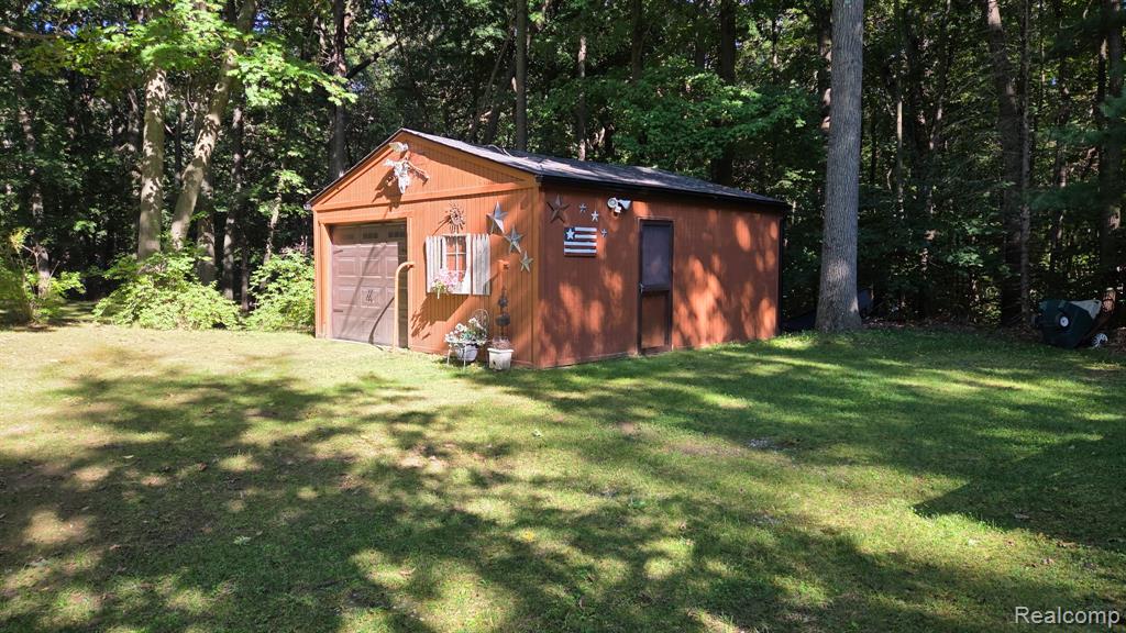 1600 Moffat Road Leonard, MI 48367 - Photo 30 of 44 Gallery Image 30