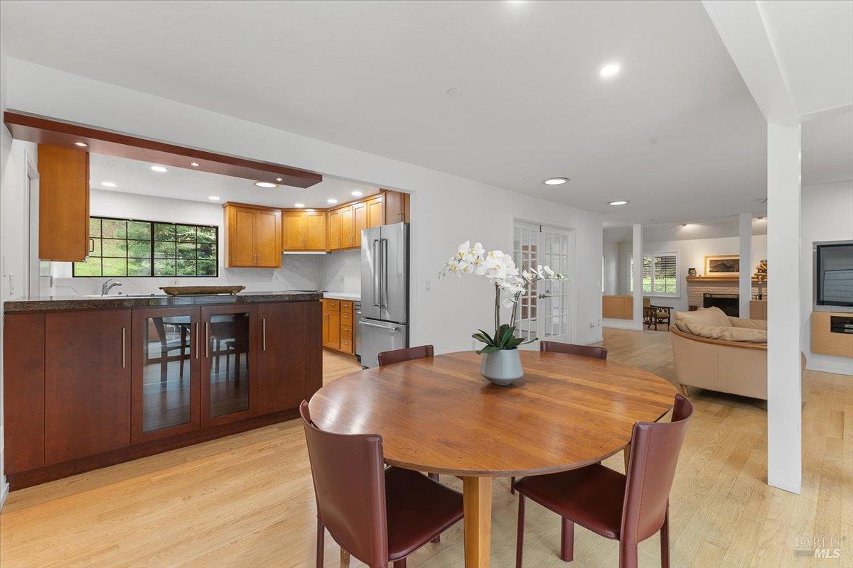 668 Wild Oak Drive Santa Rosa, CA 95409 - Photo 19 of 46 a kitchen with a table and chairs in it