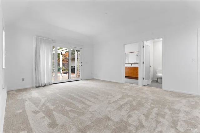 $949,000 | 668 Wild Oak Drive, Santa Rosa, CA 95409