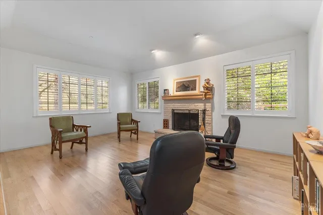 $949,000 | 668 Wild Oak Drive, Santa Rosa, CA 95409