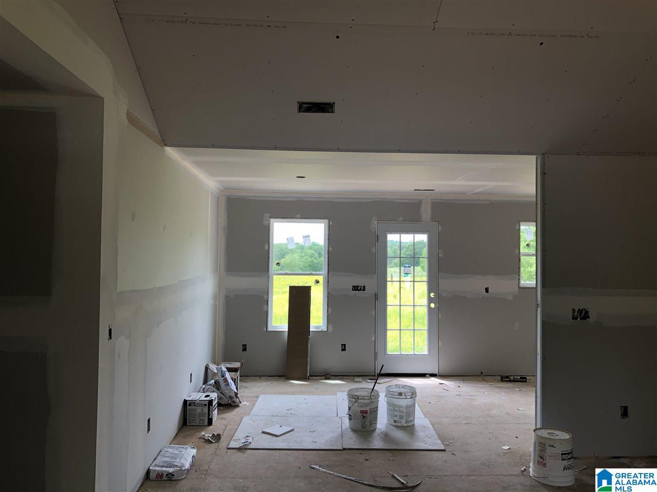 189 Grants Road Ohatchee, AL 36271 - Photo 3 of 20 Gallery Image 3