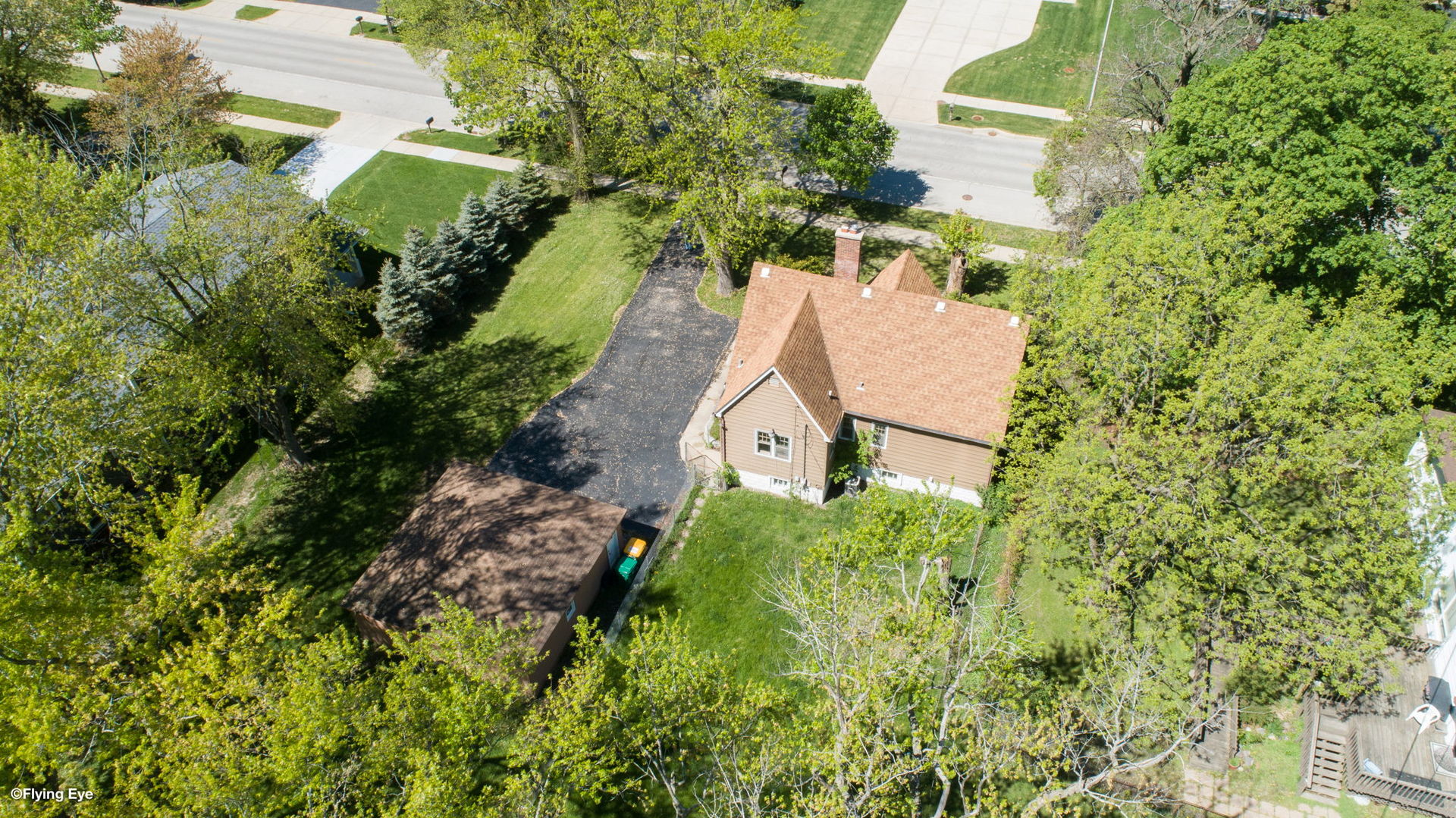 409 Blackhawk Drive Westmont, IL 60559 - Photo 18 of 20