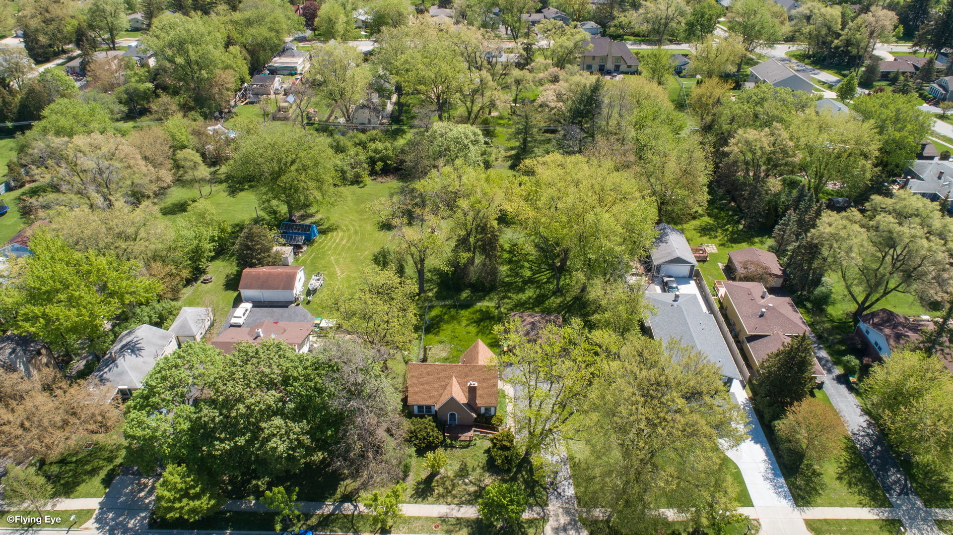 409 Blackhawk Drive Westmont, IL 60559 - Photo 19 of 20