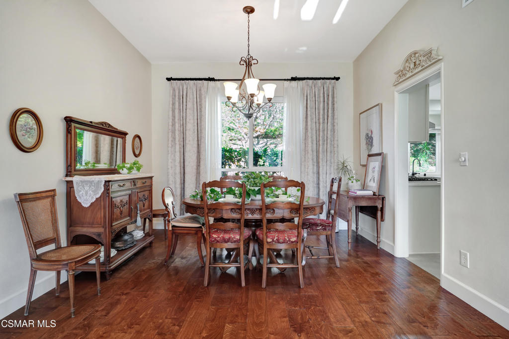 18935 Granada Circle Porter Ranch, CA 91326 - Photo 4 of 46