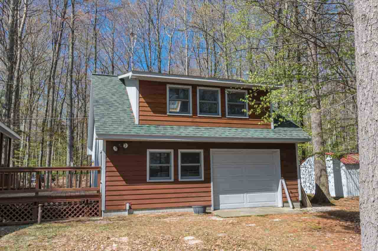 44 East Traverse Lake Road Cedar, MI 49621 - Photo 23 of 31 1846670-22.JPG
