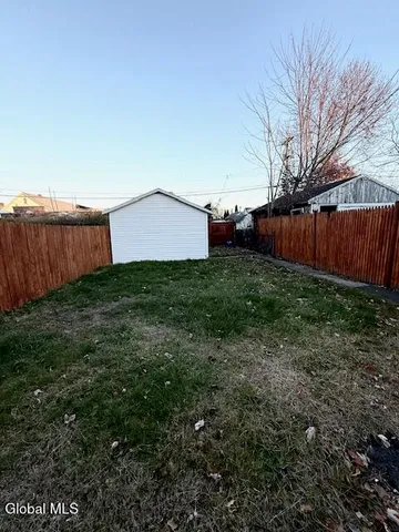 $179,999 | 1918 7th Avenue, Watervliet, NY 12189