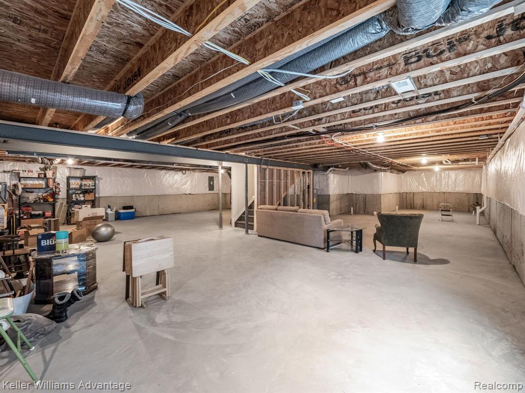 48654 Rockview Road Novi, MI 48374 - Photo 24 of 37