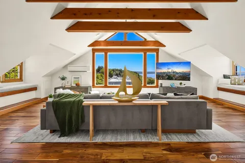 $2,195,000 | 2508 13th Avenue West, Seattle, WA 98119