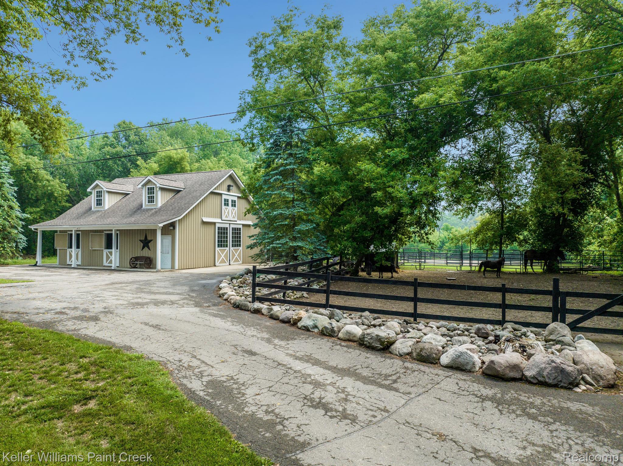 4165 Sheldon Road Rochester, MI 48306 - Photo 52 of 74 Charming drive up to barn