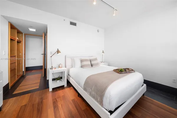 $28,500 | 101 20th Street, Unit 3803, Miami Beach, FL 33139