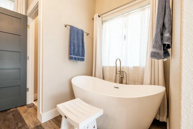 $1,895,000 | 460 Smith Street, Sheridan, WY 82801