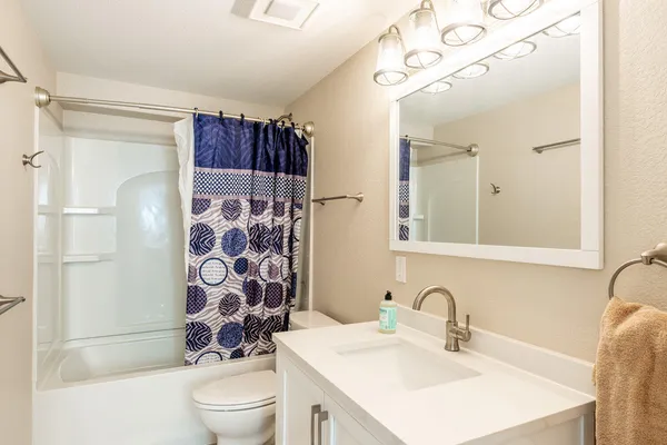 $1,895,000 | 460 Smith Street, Sheridan, WY 82801