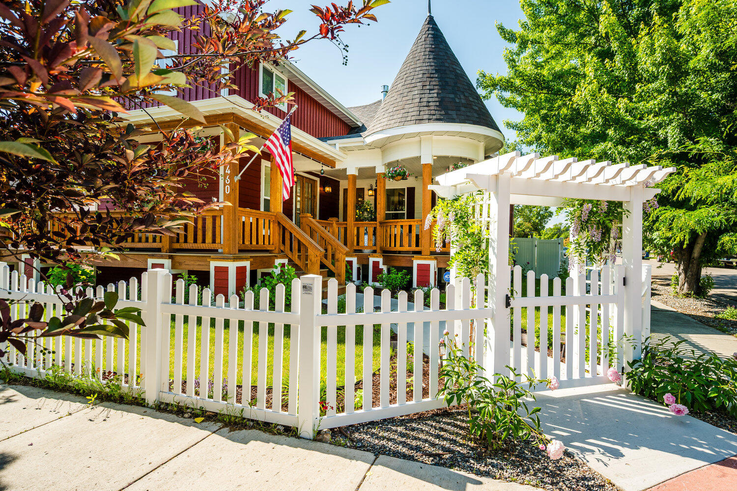 460 Smith Street Sheridan, WY 82801 - Photo 66 of 84 Entrance from Street