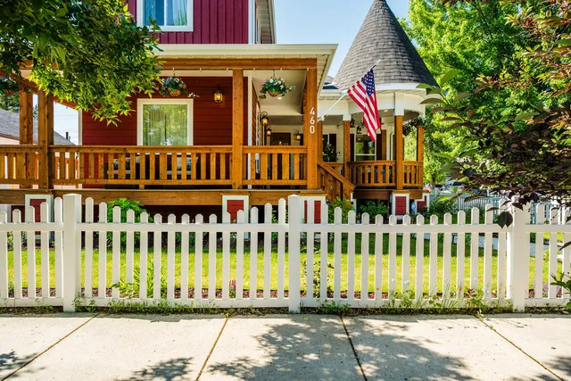 $1,895,000 | 460 Smith Street, Sheridan, WY 82801