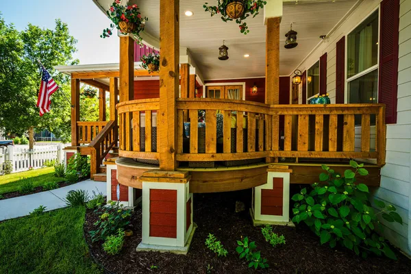 $1,895,000 | 460 Smith Street, Sheridan, WY 82801