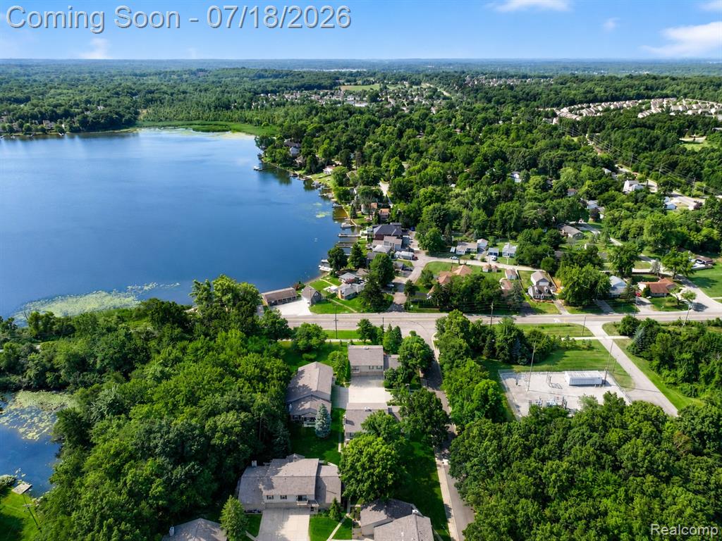 30 Pine Tree Ridge, Unit 2 Waterford, MI 48327 - Photo 28 of 31