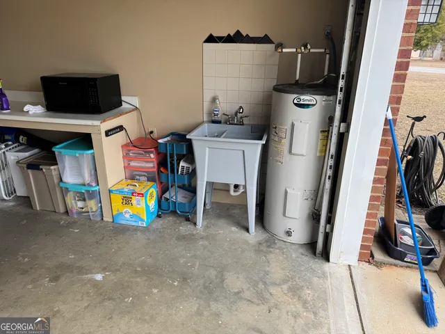 $288,900 | 111 Willowgate Drive, Bonaire, GA 31005