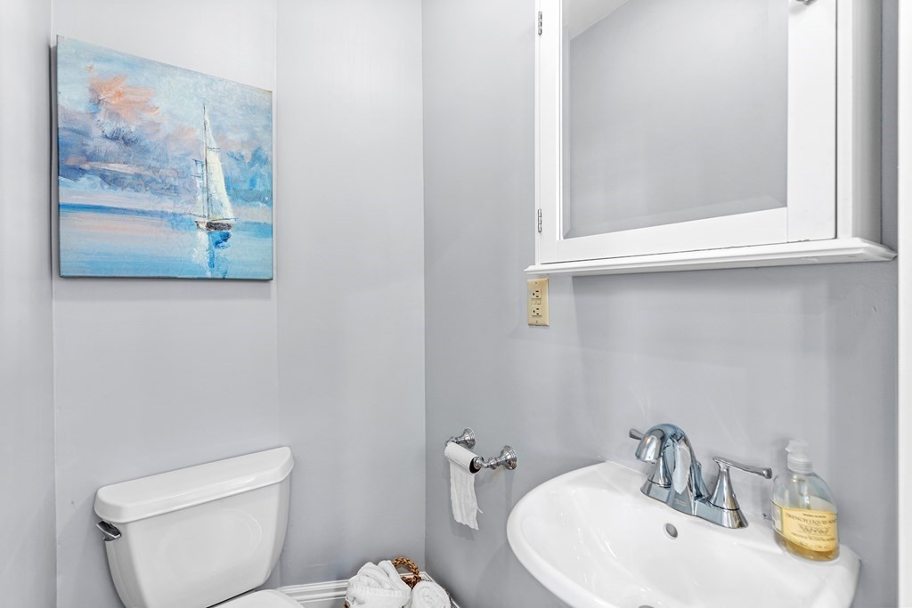 23 Harris Road, Unit 2 Medford, MA 02155 - Photo 23 of 33 Gallery Image 23