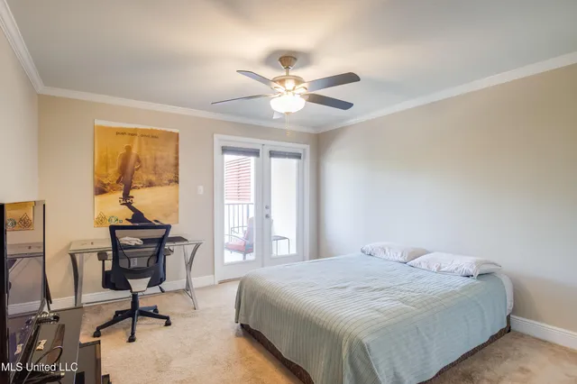 $2,400 | 2046 Beach Boulevard, Unit 326, Biloxi, MS 39531