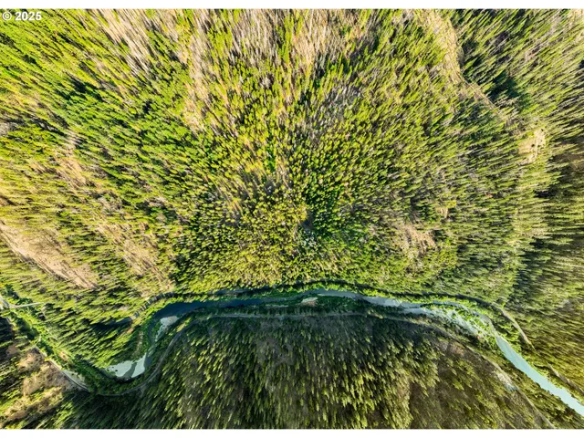 $539,000 | 5925 Cow Creek Road, Riddle, OR 97469