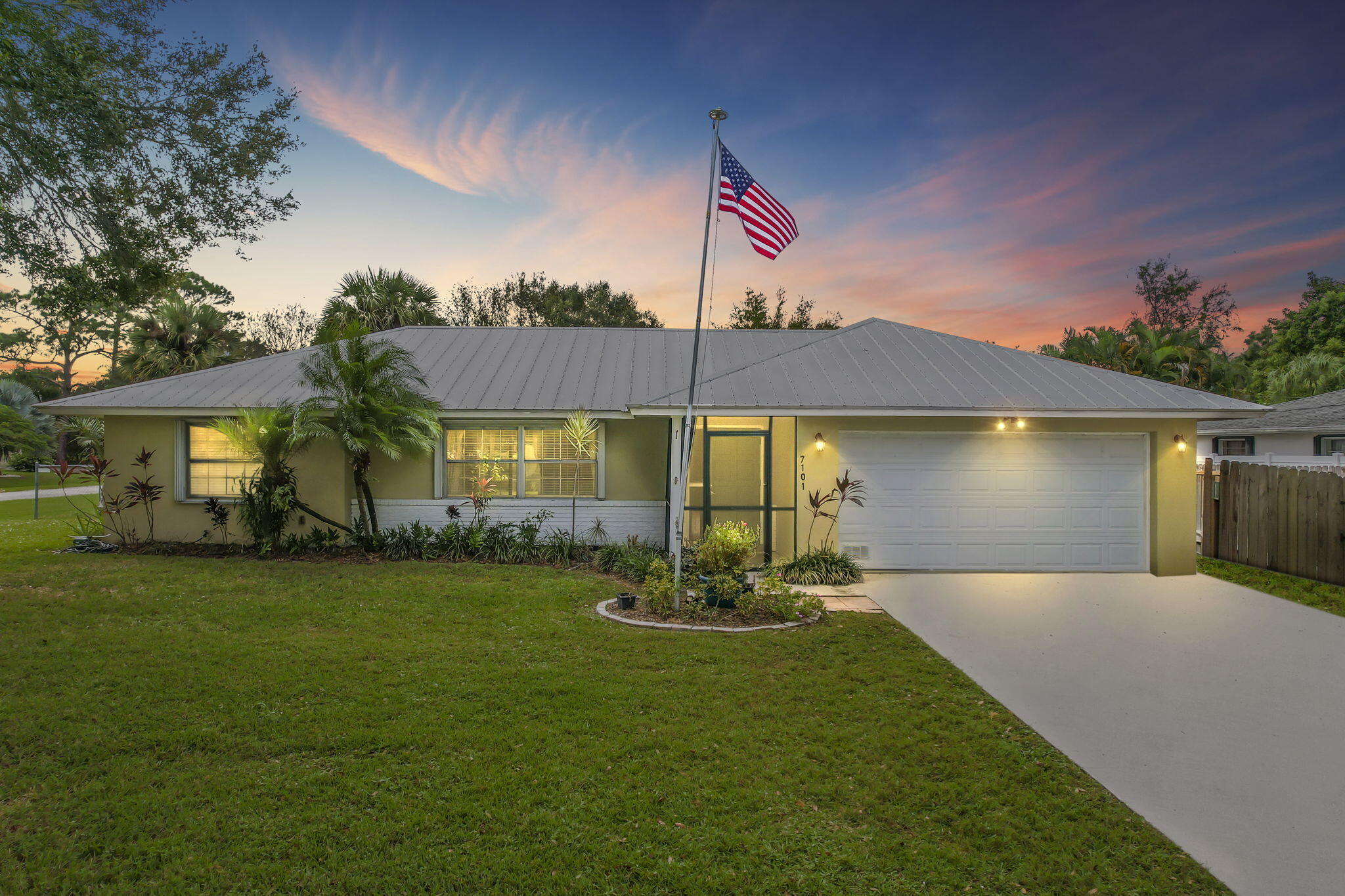 7101 Salerno Road Fort Pierce, FL 34951 - Photo 1 of 24 Front