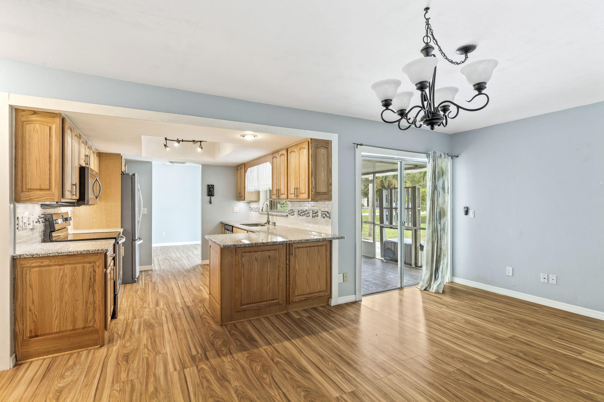 7101 Salerno Road Fort Pierce, FL 34951 - Photo 12 of 24 Dining/Kitchen
