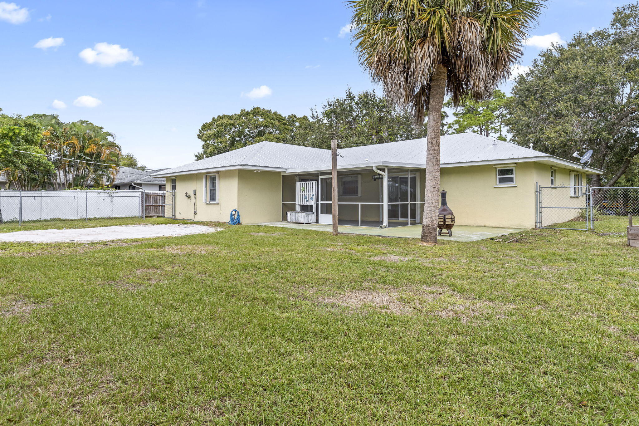 7101 Salerno Road Fort Pierce, FL 34951 - Photo 20 of 24 20-web-or-mls-0V8A0875