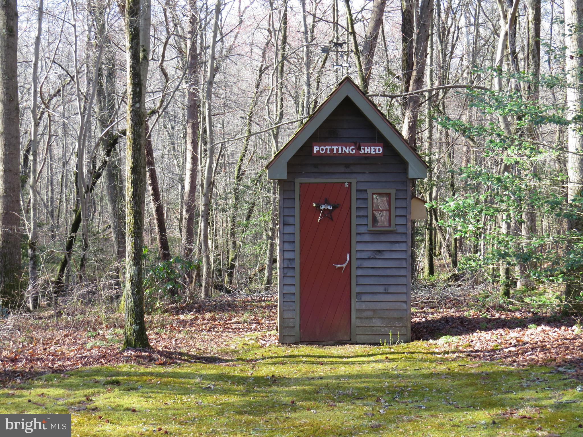 1784 Turkey Point Road North East, MD 21901 - Photo 23 of 29 Potting shed