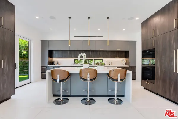 $22,000 | 6721 Drexel Avenue, Los Angeles, CA 90048