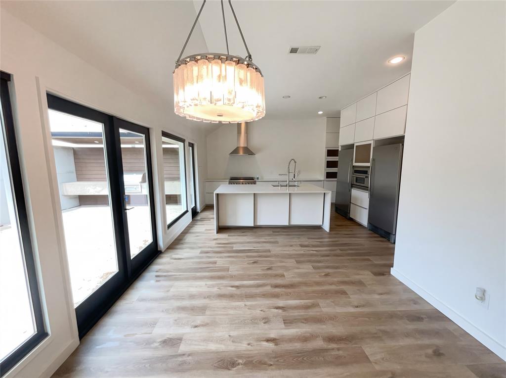 7121 Winding Creek Road Dallas, TX 75252 - Photo 16 of 23