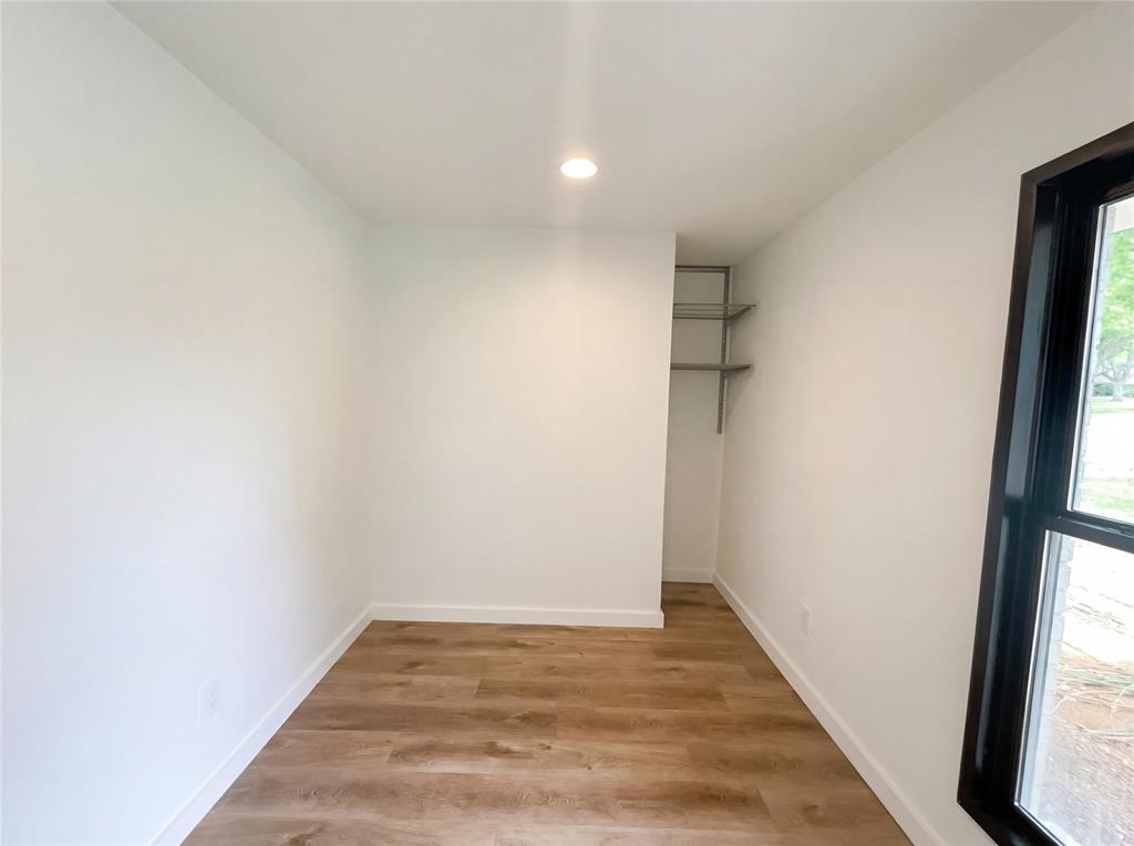 7121 Winding Creek Road Dallas, TX 75252 - Photo 17 of 23