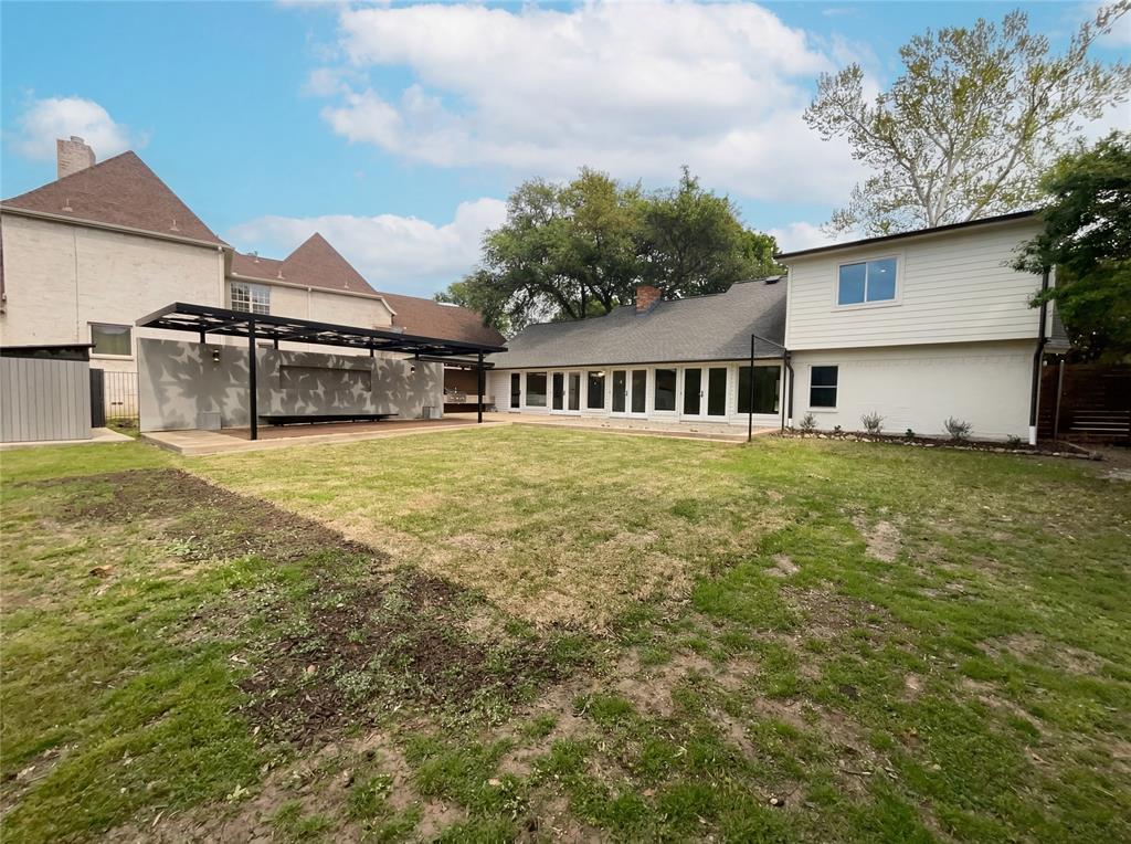 7121 Winding Creek Road Dallas, TX 75252 - Photo 5 of 23