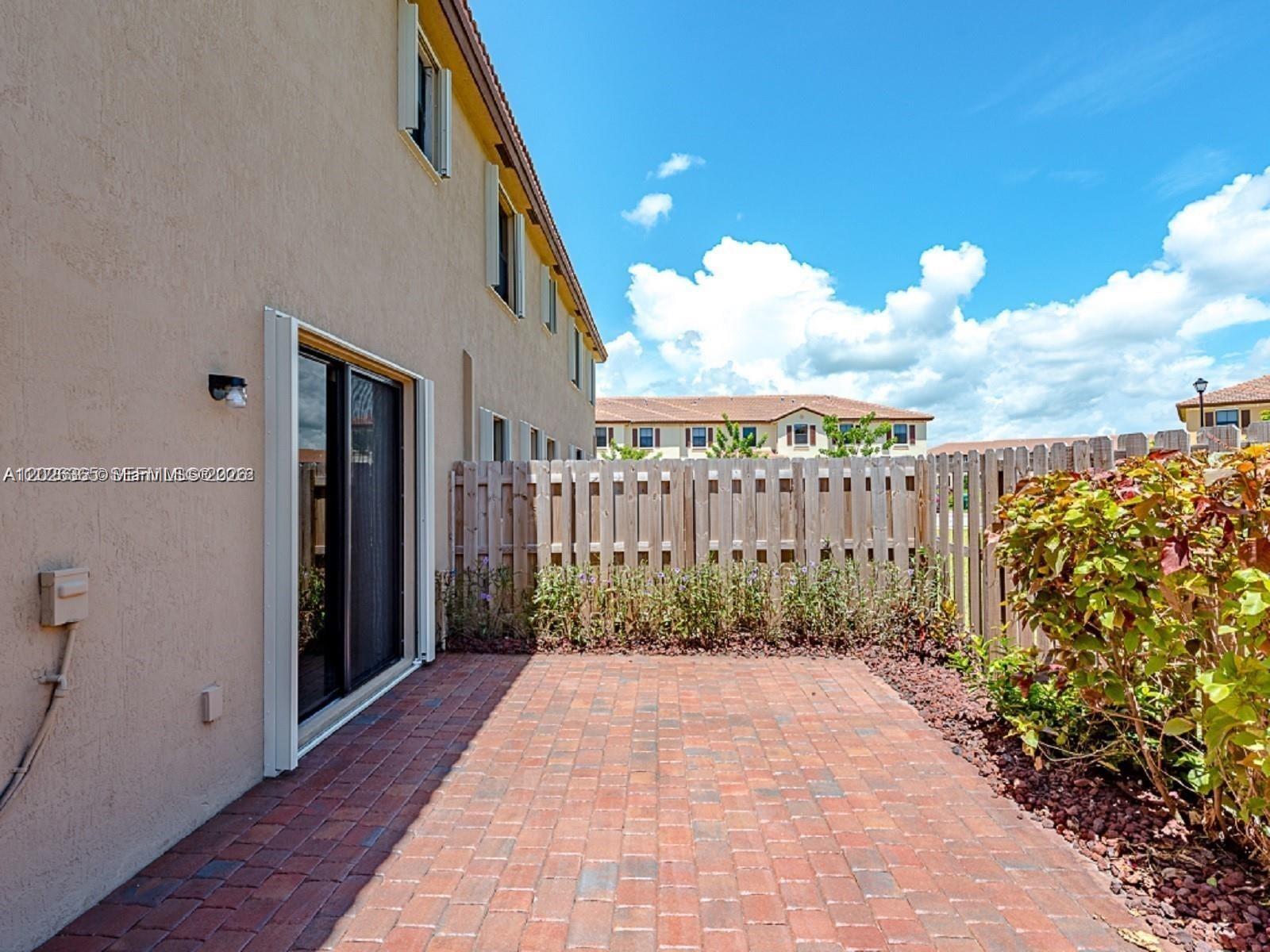 11749 Southwest 238 Street Homestead, FL 33032 - Photo 10 of 31