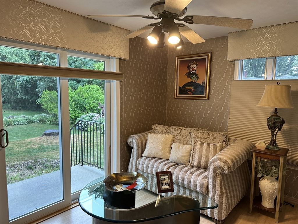 20 Wedgewood Road Worcester, MA 01602 - Photo 12 of 21