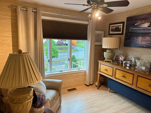 $464,900 | 20 Wedgewood Road, Worcester, MA 01602