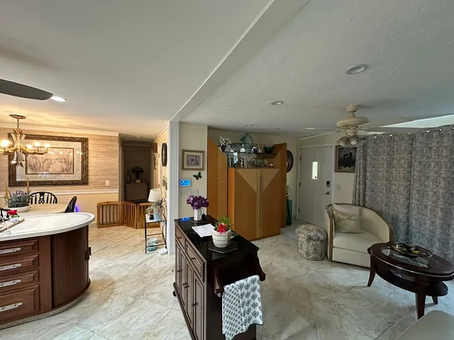 $464,900 | 20 Wedgewood Road, Worcester, MA 01602