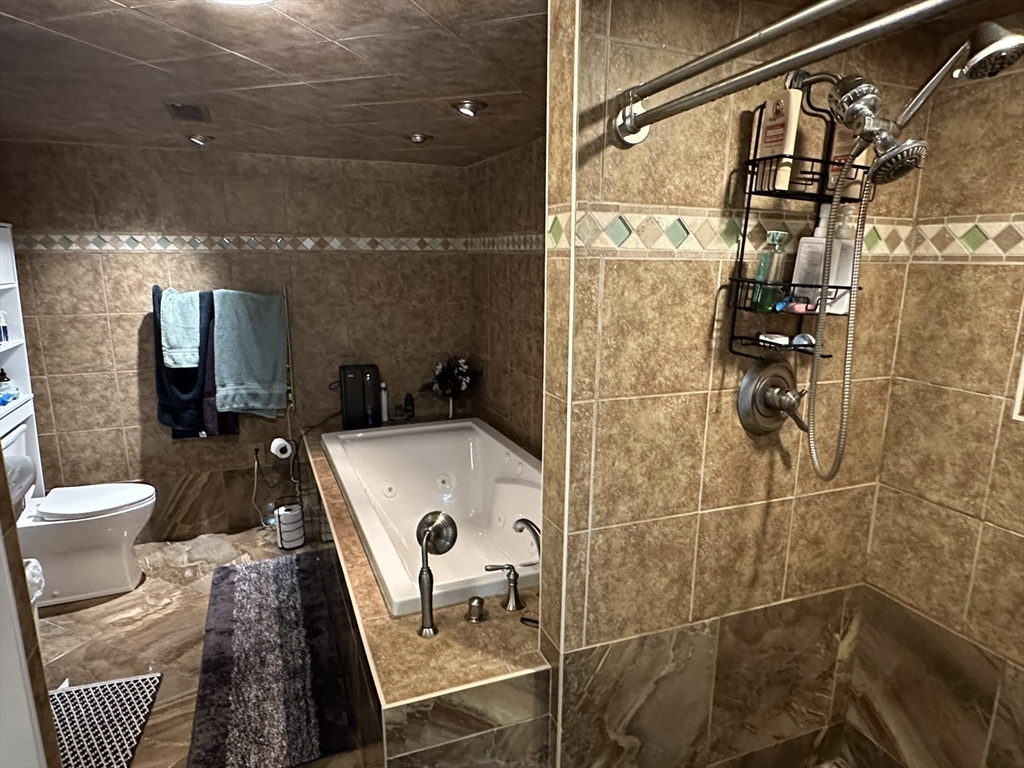 20 Wedgewood Road Worcester, MA 01602 - Photo 10 of 21