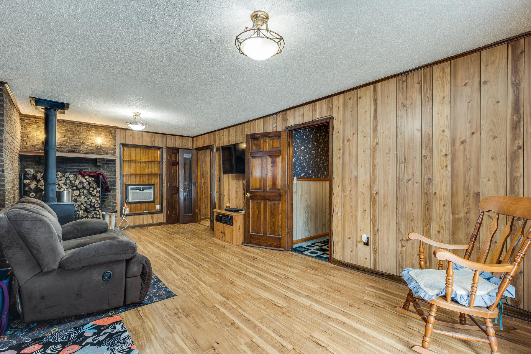 6309 Wolf Run Road Bristol, VA 24202 - Photo 11 of 58 011