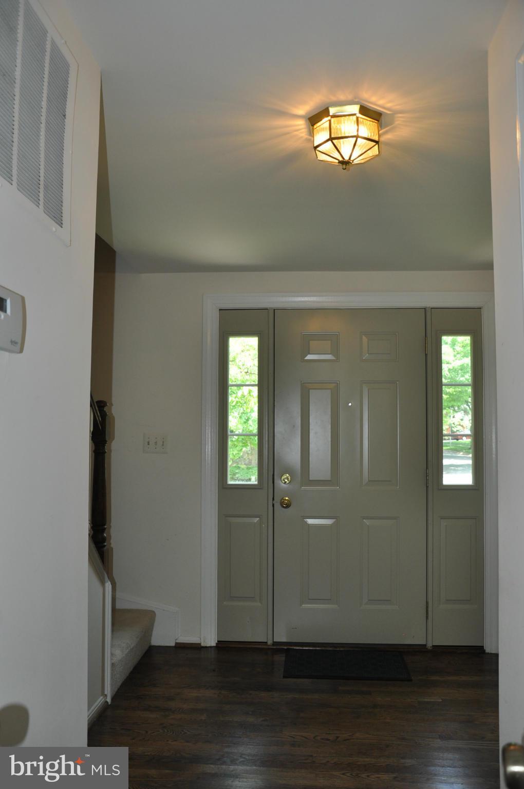 12 Starlight Court Potomac, MD 20854 - Photo 2 of 19 a view of empty room