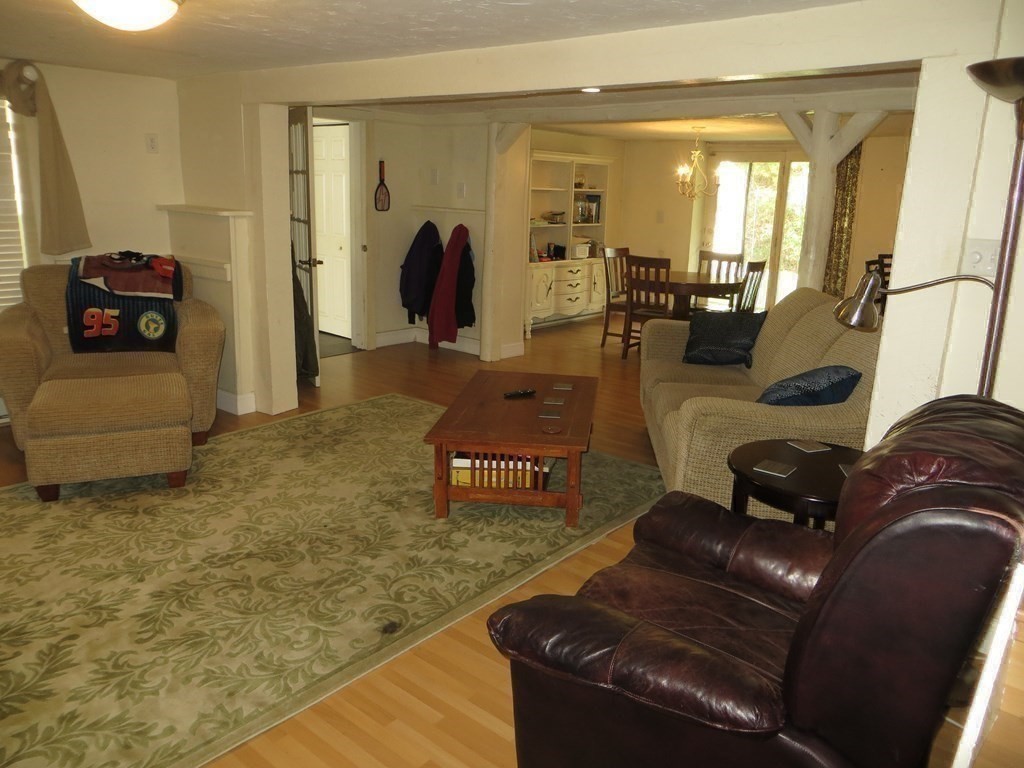 10 Allen Road Sturbridge, MA 01566 - Photo 12 of 34