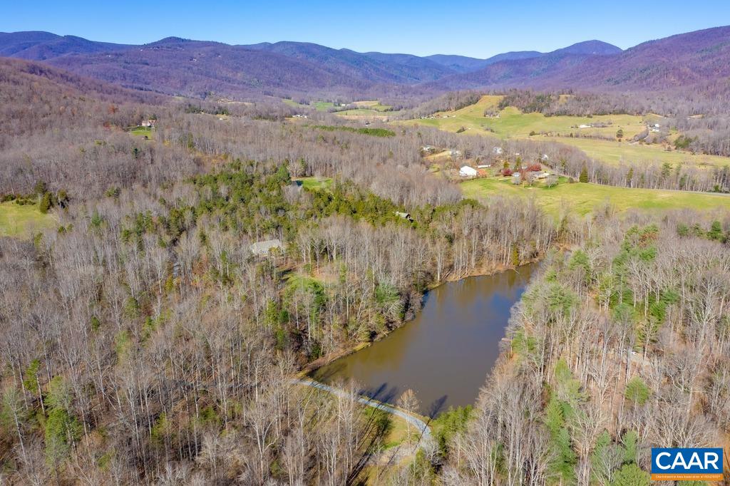 431 Bear Run Road Stanardsville, VA 22973 - Photo 49 of 54 Community lake