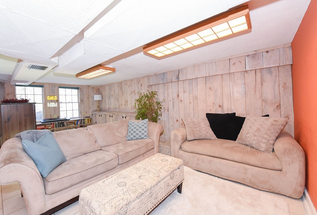 60 Bulkeley Road Littleton, MA 01460 - Photo 15 of 20