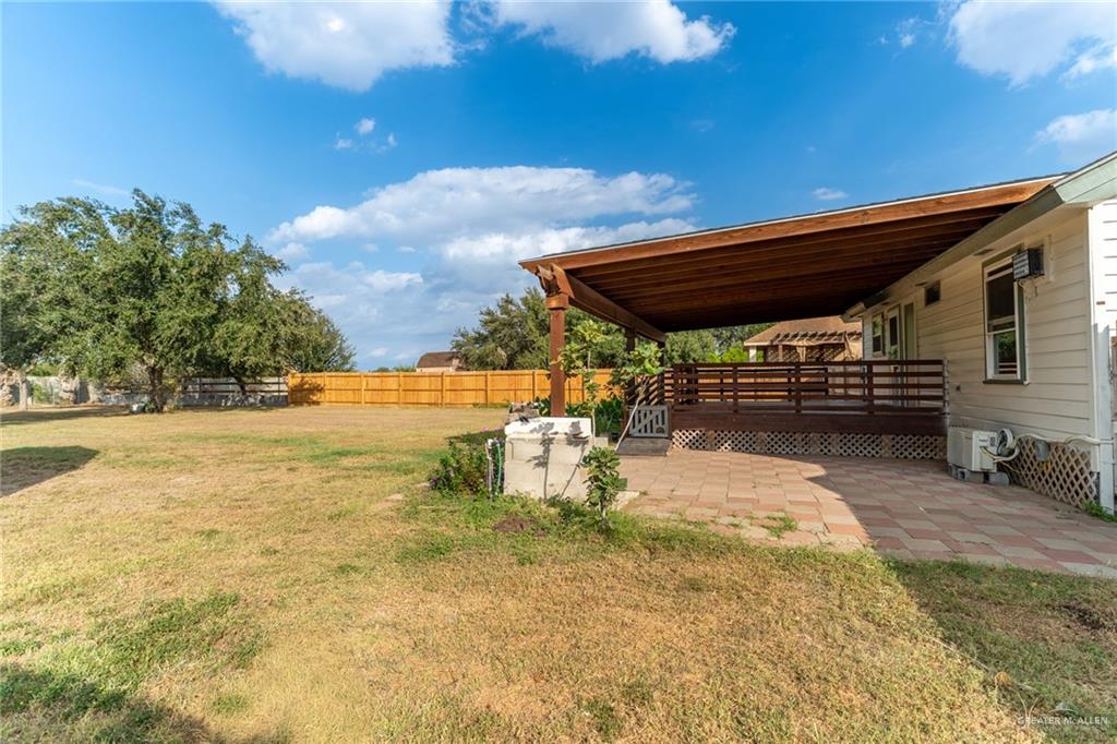 15002 Davis Road Edcouch, TX 78538 - Photo 23 of 33 a view of a swimming pool with a patio