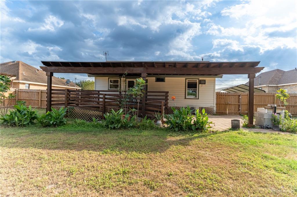15002 Davis Road Edcouch, TX 78538 - Photo 24 of 33 a front view of a house with a yard