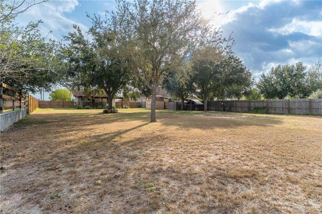 15002 Davis Road Edcouch, TX 78538 - Photo 7 of 33 a view of outdoor space with trees