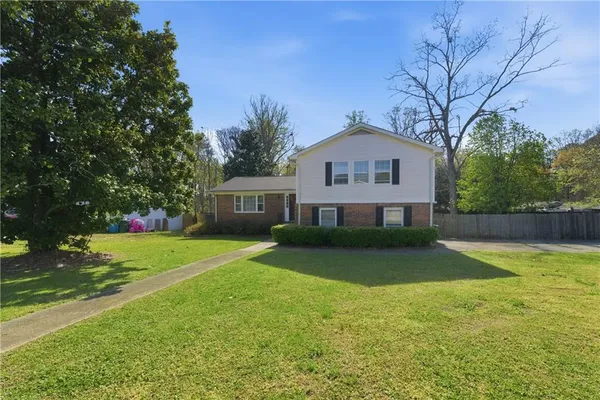$415,000 | 137 Bonnie Lane Northwest, Lilburn, GA 30047