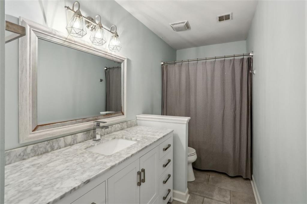 3873 Roswell Road Northeast, Unit 8 Atlanta, GA 30342 - Photo 16 of 20