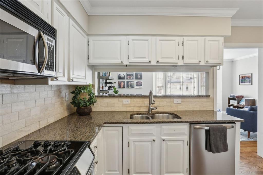 3873 Roswell Road Northeast, Unit 8 Atlanta, GA 30342 - Photo 8 of 20