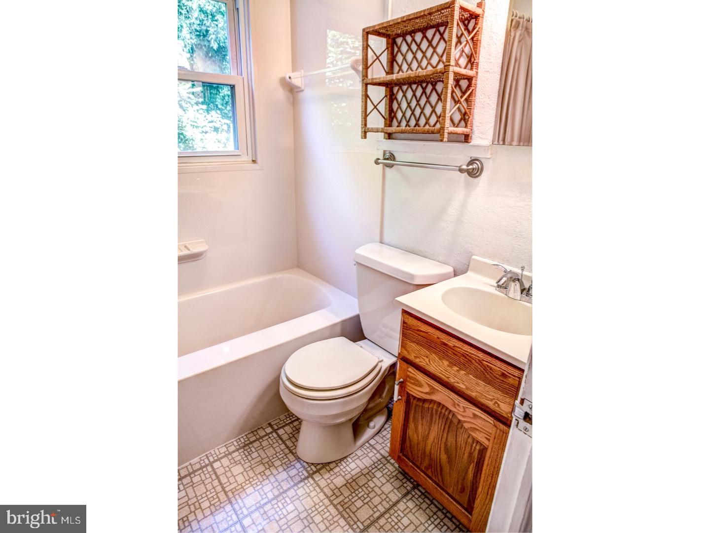 614 Fulmer Road Pottstown, PA 19465 - Photo 8 of 20 Bathroom