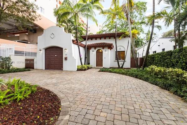 $9,500 | 324 Southwest 30th Road, Miami, FL 33129